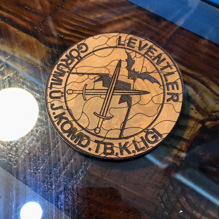 LEVENTLER GÖRÜMLÜ JANDARMA KOMANDO TABURU BİRLİK ARMASI