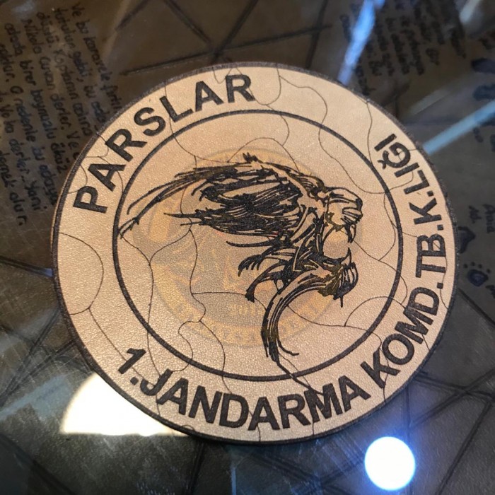 PARSLAR YÜKSEKOVA  ÖZEL TASARIM KOMD. TB. BİRLİK ARMASI