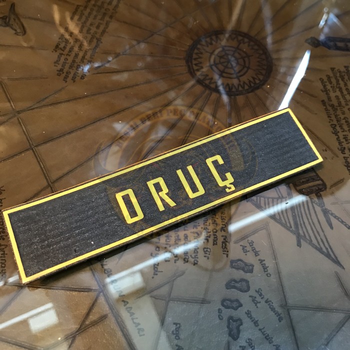 SOY İSİMLİK SARI SİYAH JÖAK