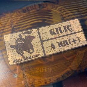 KOMPOZİT BAŞLIK ARKA İSİMLİK